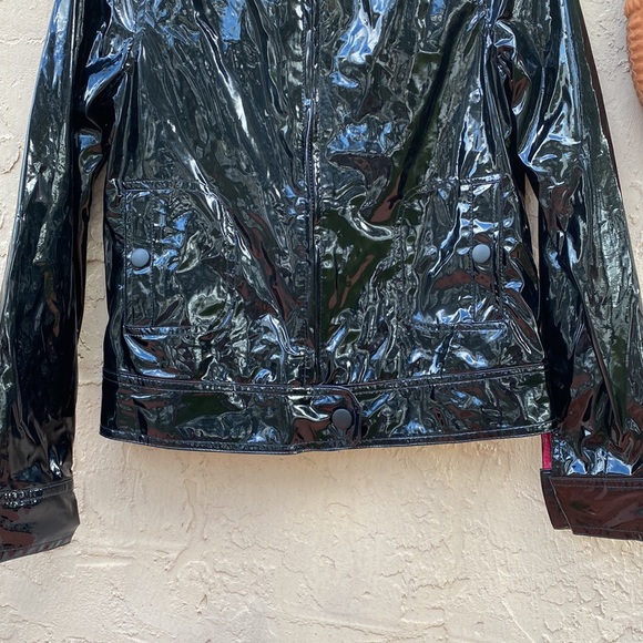 Gorgeous Novi Black Shiny Patent Leather Jacket - Picture 3 of 10